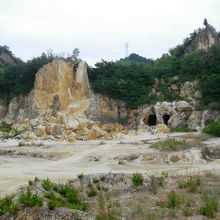 単なる採石場ではありません