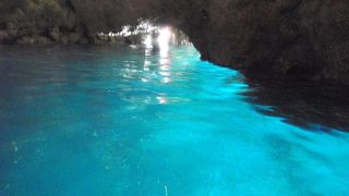 海の青さに感動した！