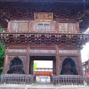 弘前のお寺通りで一番立派なお寺