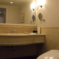 洗面台が広いので使い易い。