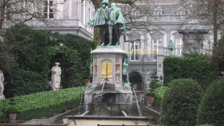 プチ・サブロン広場