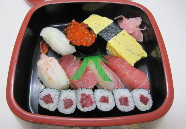 美味しい出前のお寿司でした。