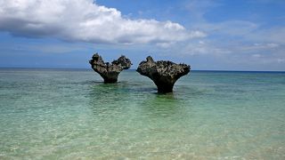 古宇利島の行ってみたほうがいい場所，ハートロックと沖縄アダムとイブ伝説の場所