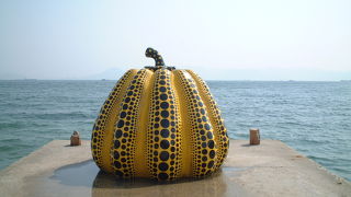 自然と一体のアート