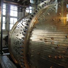 カリヨンの心臓部。大型のオルゴールのよう。