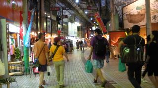 お土産の購入ならここかな～