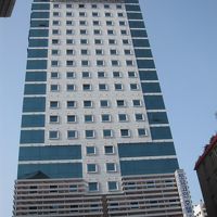 釜山のホテルを出てすぐ左です。