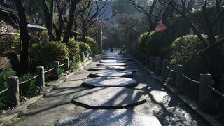 元は北条高時の屋敷だった場所