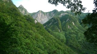 雨飾山　パーティーで登ったので疲れました