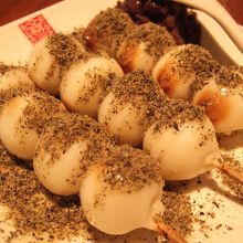 ぜひ食べてもらいたいゴマのお団子