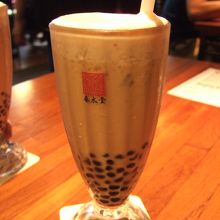 町のジューススタンドよりも甘さ控えめ