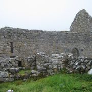 アイルランド西の孤島に残る教会