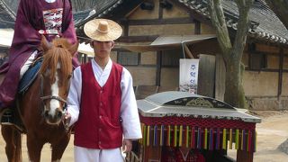 ソウルからの日帰り、水原の華城とセットで。