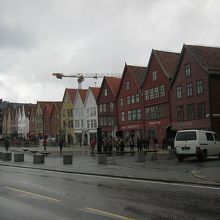 ブリッゲンの木造家屋エリア前です。