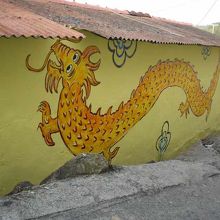 トンピラン壁画村