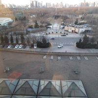 市街地から外れている