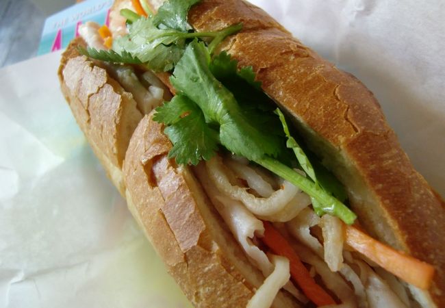 バレ サンドイッチ ショップ (アラ モアナ ショッピングセンター店)