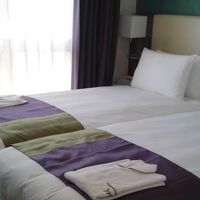 シングルの部屋にむりくり入れた感じだけど、快適に過ごせるよ。