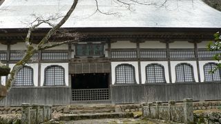 上杉景勝や直江兼続が幼少期勉学を学んだ寺とされる雲洞庵（うんとうあん）