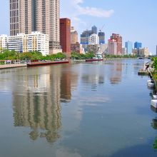 空も川面もきれいだった