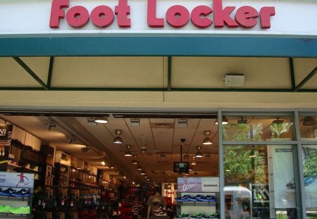 フットロッカー (ワイキキ店)