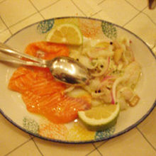 サーモンのカルパッチョ