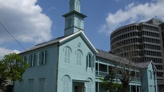 堀に囲まれた居住区を想像しながら散策するだけでも楽しいと思います