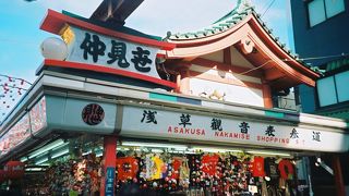 浅草の名物通り