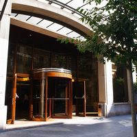 世界遺産のカサ・ミラから徒歩３分。ロケーションも雰囲気も満足