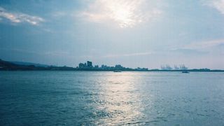 夕日が美しい港町