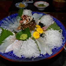 3000円の刺身盛り合わせです