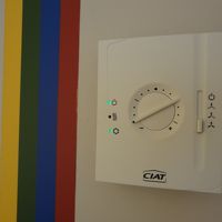 エアコンはダイヤル式