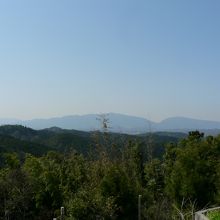 奥千本から見た大峰山（おおみねさん）系の山々