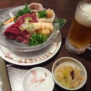 老舗の馬肉料理専門店です。