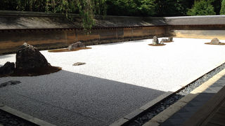 何も考えずにただ眺めたい庭