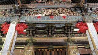 内部で係りの人が丁寧に建物の説明をしてくれます