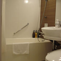 清潔なバスルーム