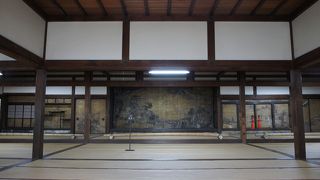 伏見城の遺構とも伝えられる大広間