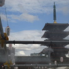 ミスト機械と五重の塔