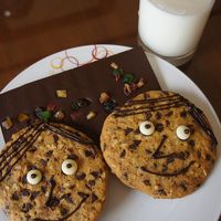 子供にウエルカムドリンクとクッキー＆チョコ