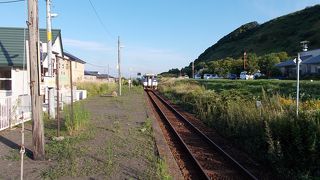 小さな集落にある駅です。