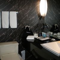 清潔なバスルーム