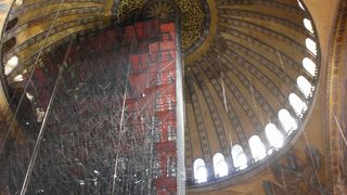 残念ながら修復中