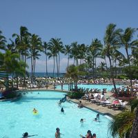 ラグーンタワー側にあるプール。かなり遊べます。