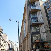 ホテルを側面から見た外観