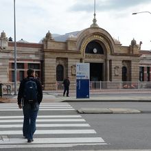 フリーマントル駅は、クラシックで可愛い見かけ。