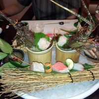 伊勢海老のお造りとお刺身