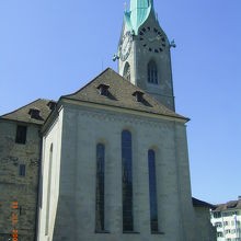 正面が魅力的です。