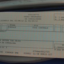 窓口で買えば特に希望しなければ２等(座席指定なし）のチケット