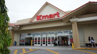 リーズナブルな洋服。